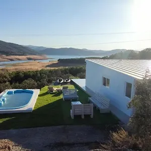 Casa En El Lago.unmillondeestrellas Сasa de vacaciones